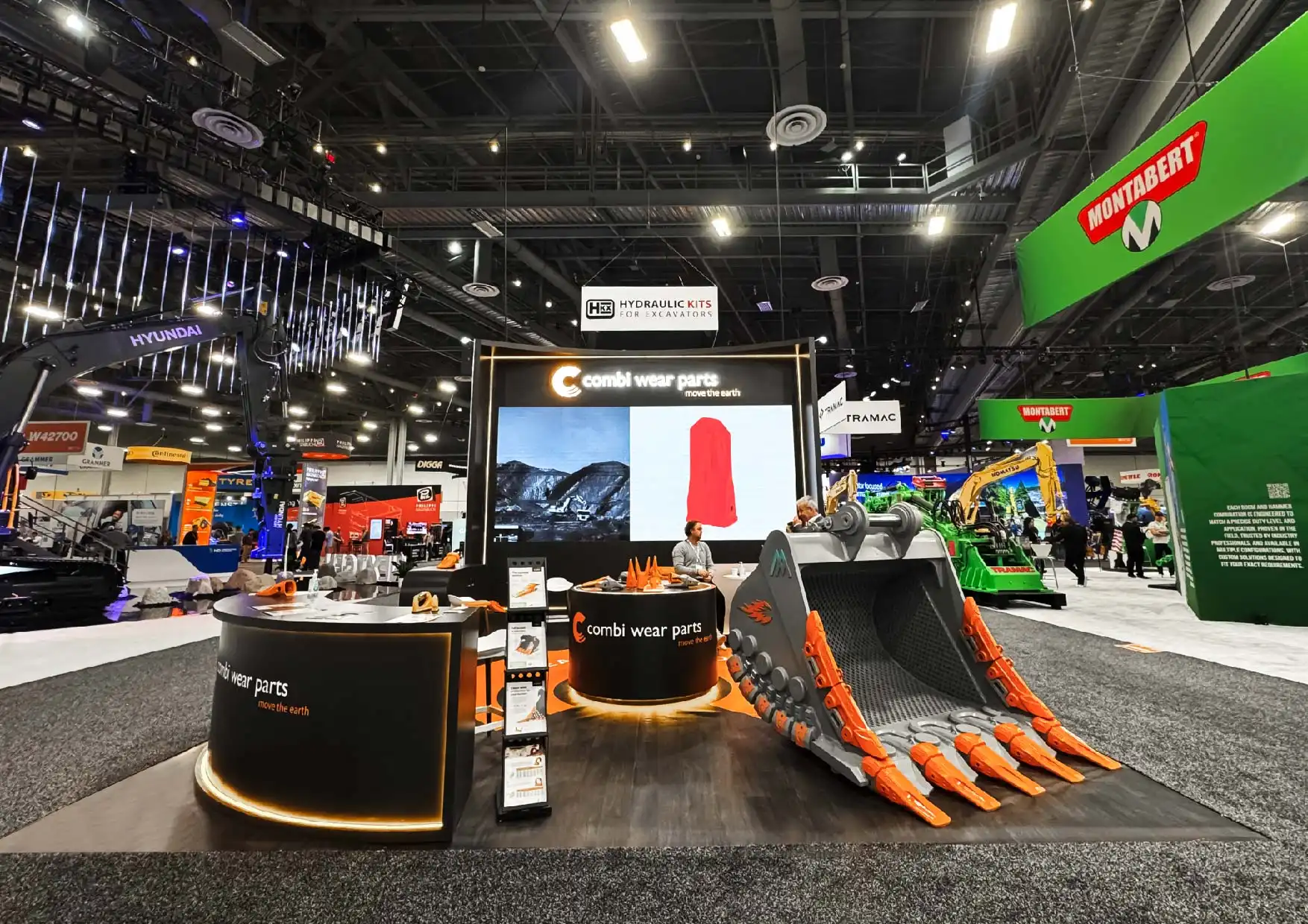 Tailored Trade Booth Designs for Innovative Technology Companies